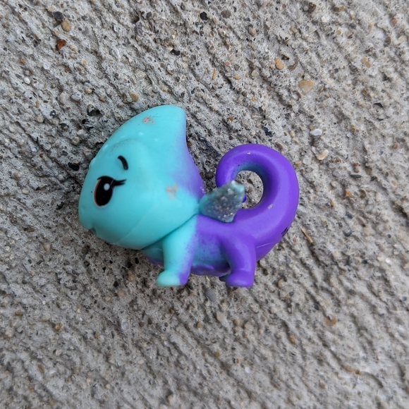 Hatchimals two tiny figures Goat and Chameloon season 2 - Picture 2 of 6